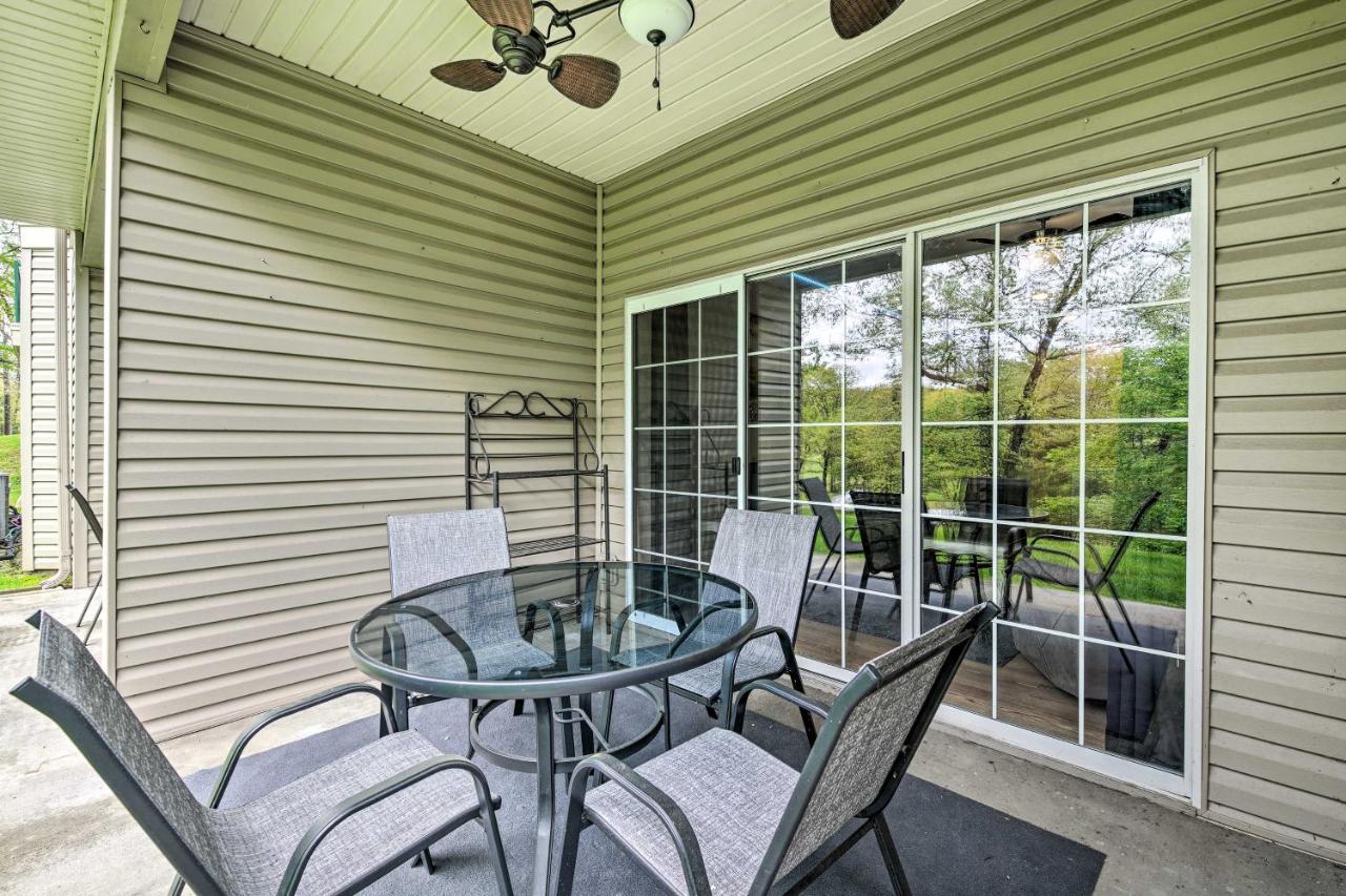 Ground-Floor Branson Condo With Community Perks Bagian luar foto