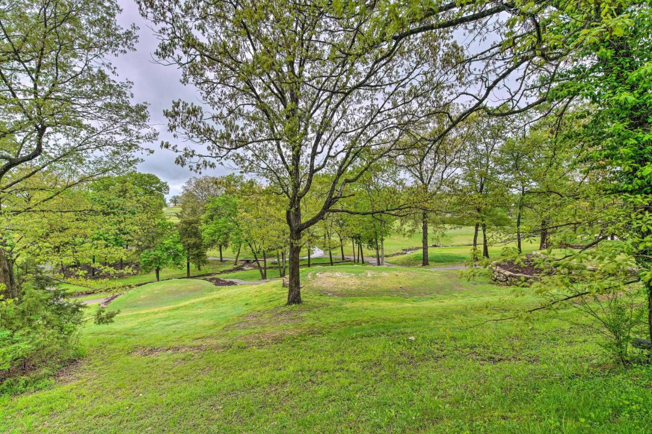 Ground-Floor Branson Condo With Community Perks Bagian luar foto