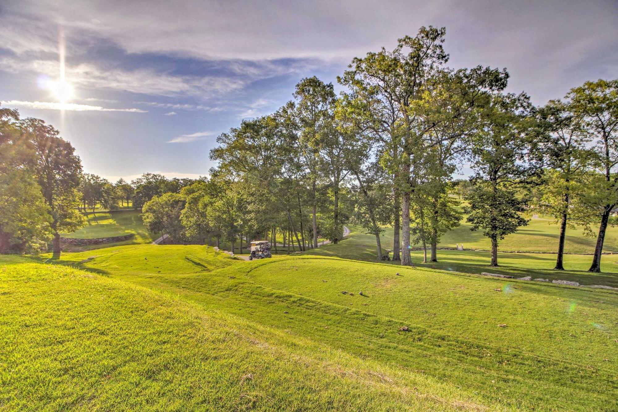 Ground-Floor Branson Condo With Community Perks Bagian luar foto